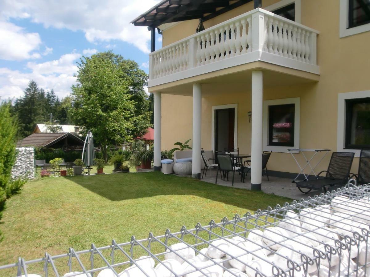 Garten- & Loggia-Appartement Herrenhaus Dellach im Drautal Екстериор снимка