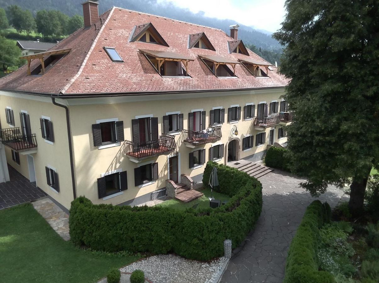 Garten- & Loggia-Appartement Herrenhaus Dellach im Drautal Екстериор снимка